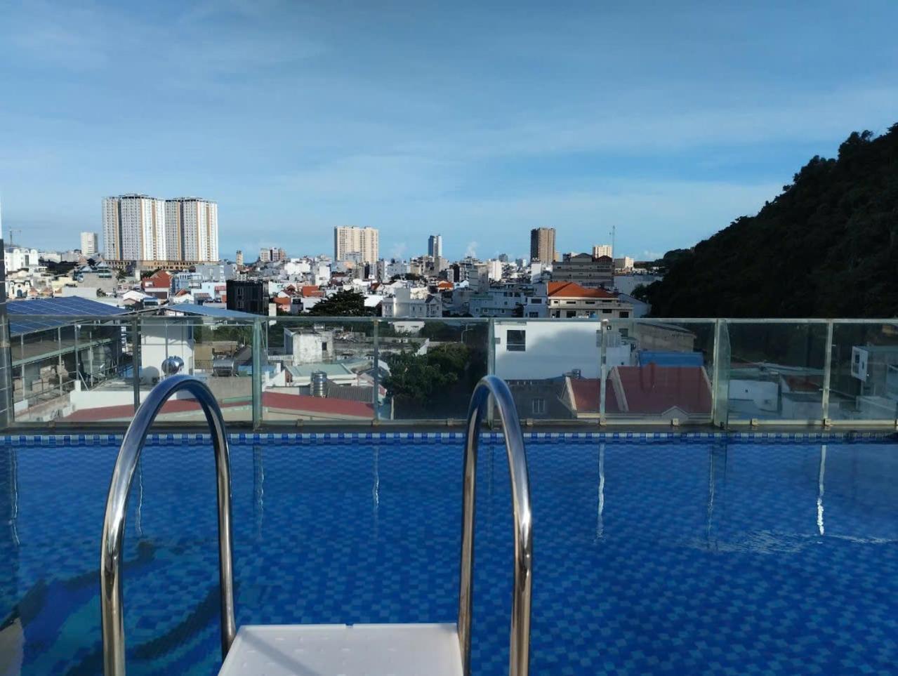 Blue Sea Luxury Hotel&Apartment Vũng Tàu Extérieur photo
